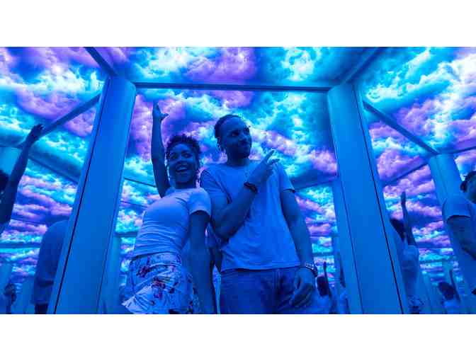 Experience the Unbelievable at the NYC Museum of Illusions