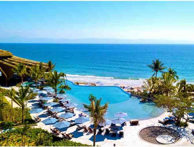 4 night stay for 2 BANDERAS BAY, MEXICO