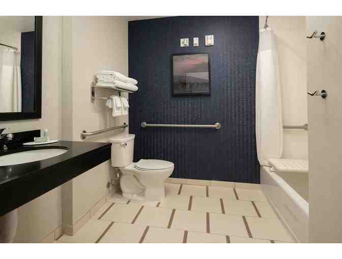 CA - Santa Cruz - Fairfield Inn & Suites - One Night Getaway