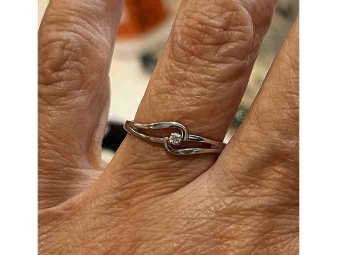 14KP Diamond Ring from Kesslers Diamonds - Size 6