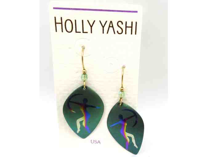 Holly Yashi Vintage BGHP Amazon Warrior Earrings - Green