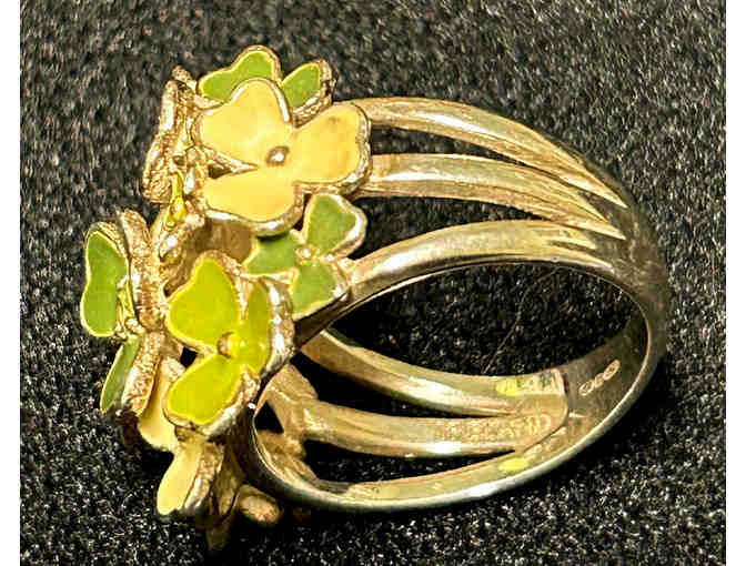 Irish Clover Sterling Silver Ring with Peridot Stones Size 5-3/4 Made in Ireland