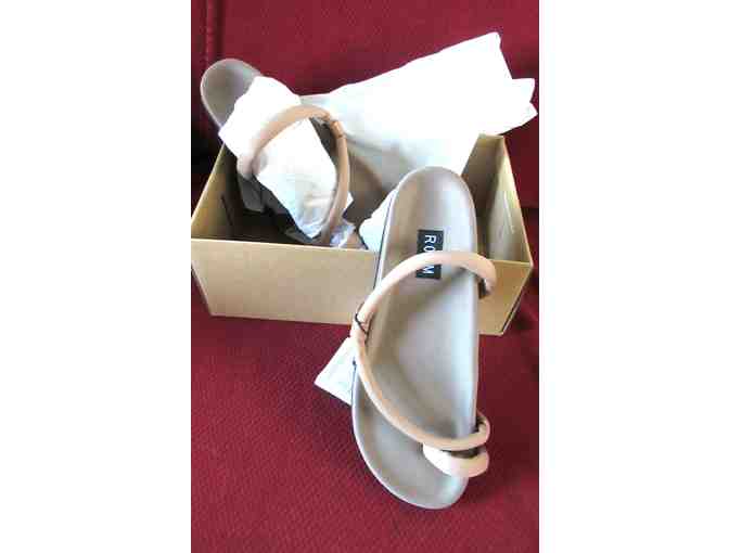 Roam Sandals 'Whirl' Neoprene - Size 8 - Color Nude