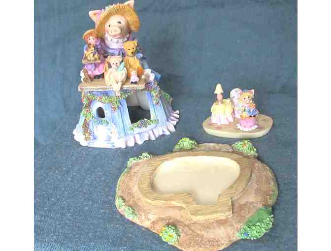 Limited Edition Miniature Porcelain Figure - Gertie #1 of Collection #477