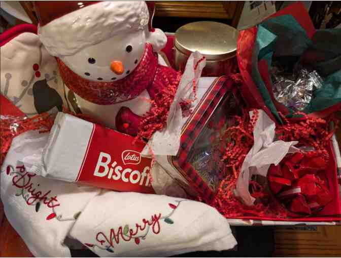 Christmas Gift Basket Filled with Chocolate Treats and More!