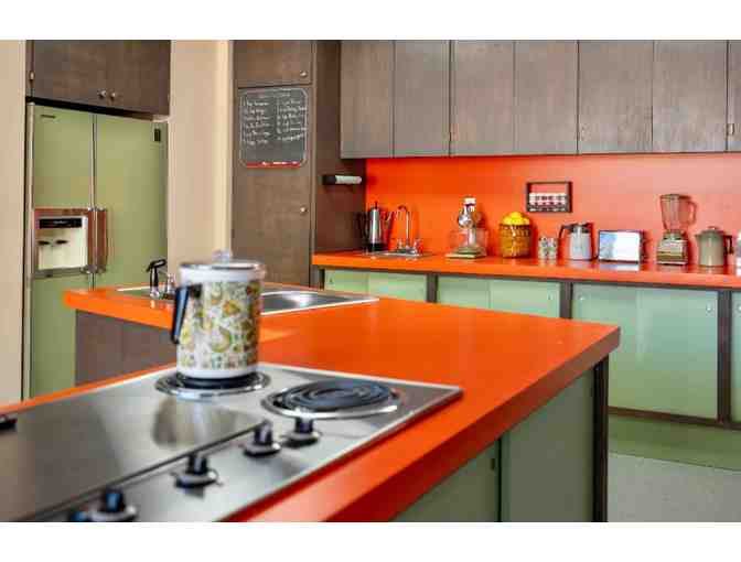 An Unforgettable Tour Of The Brady Bunch House - Tickets For Two On December 2