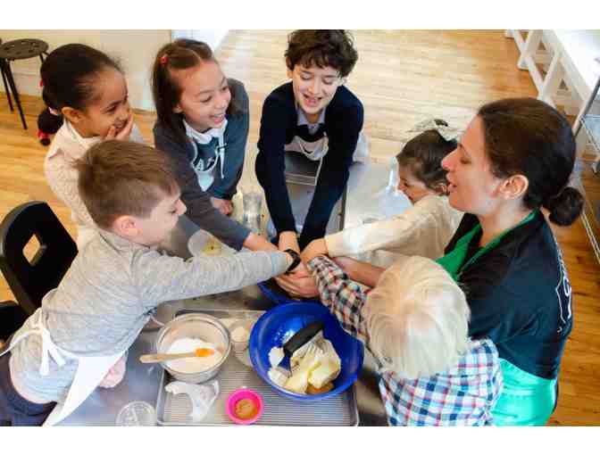 Taste Buds Kitchen $50 Gift Card and Apron - Photo 4