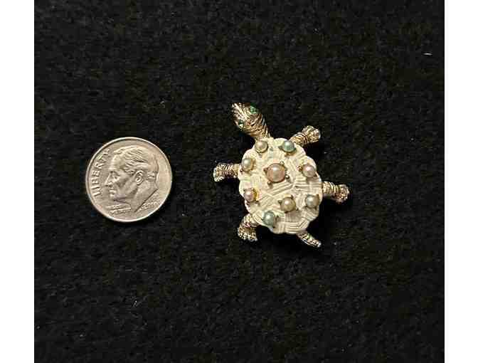 Jewelry (Vintage 1950) - Turtle Pin - (Estate Jewelry)