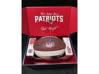 Football - Autographed New England Patriots - (Rare, David Andrews)