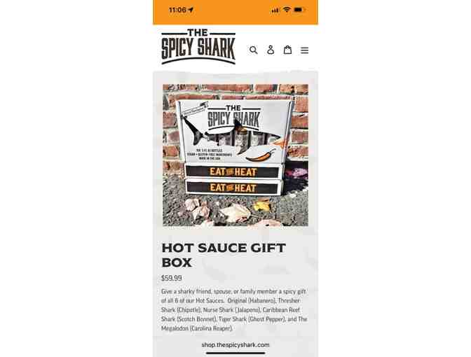 HOT SAUCE: 'Shark Gift Box' (The Spicy Shark, Contains 6 Sauces)