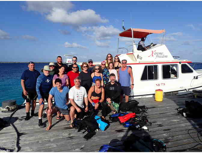 CLASS: 'Scuba, LEARN to Dive' (Intro PADI Certification, at Enfield Scuba)