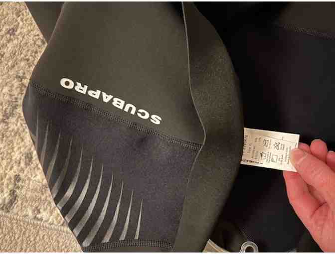 WETSUIT: ScubaPro (NEW) - Extra Large (1mm, Men's Sizing)