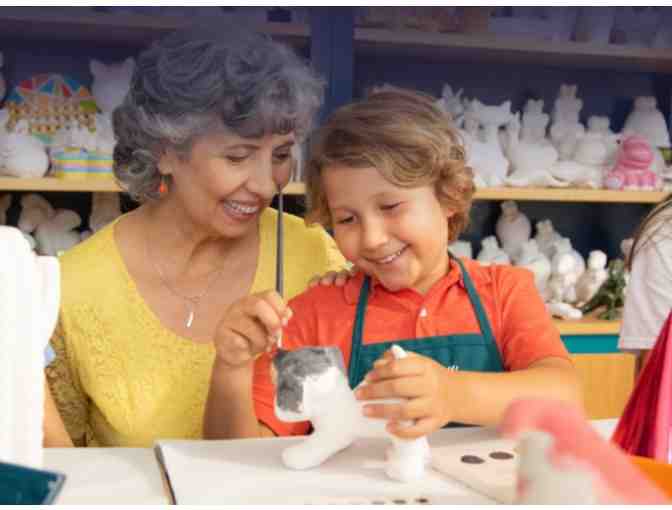 Color Me Mine: Free experience for 2 gift cards to paint a mugs