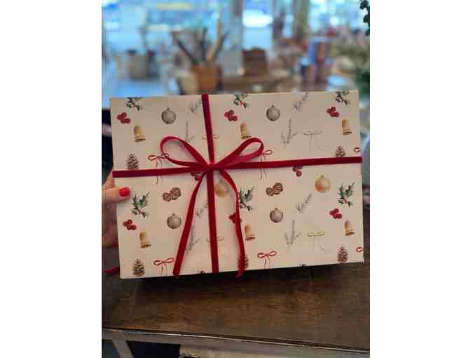 Urbanic Premium Gift Wrap & Greeting Cards