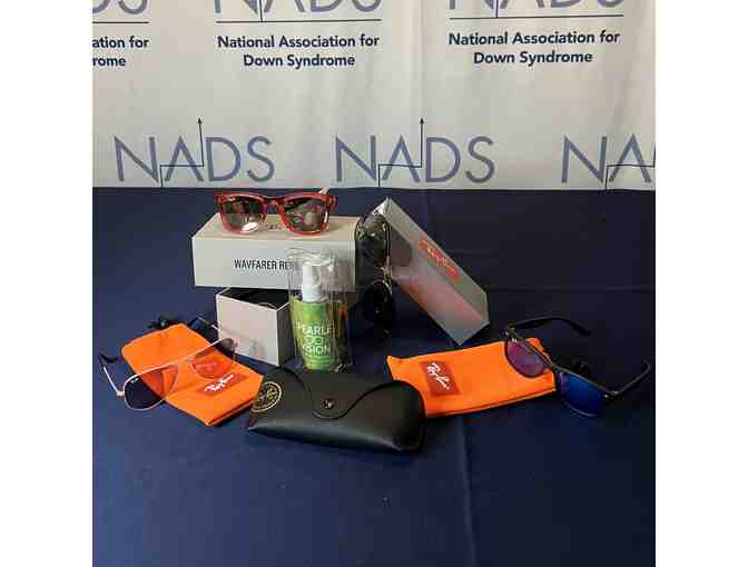 Auction - My Future's So Bright - Photo 1