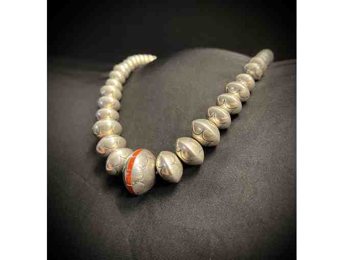 Auction - Estate Jewelry: Bead Necklace - Photo 1