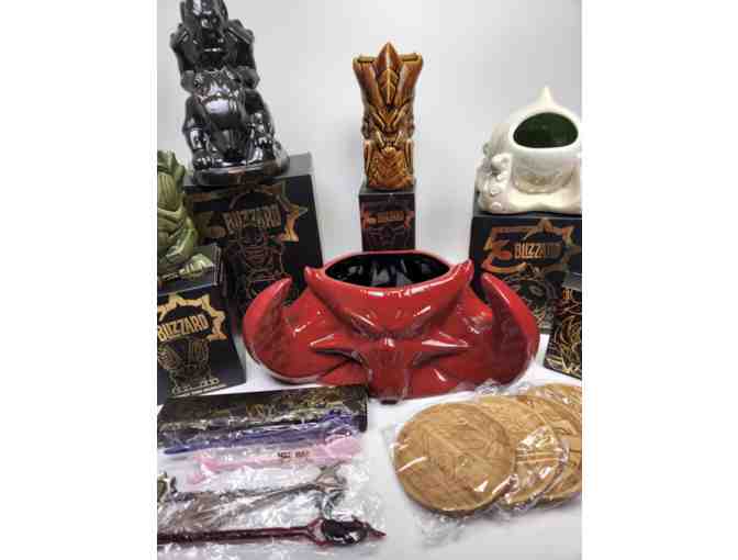 Blizzard Entertainment Tiki Bar Party Set