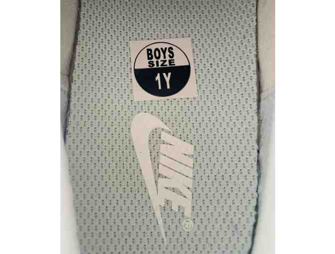 Nike Dunk Low Grade-School - Glacier Blue - Size 1Y