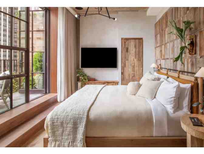 1 Hotel Central Park- One Night Stay in a City King with Breakfast for 2 at Jams
