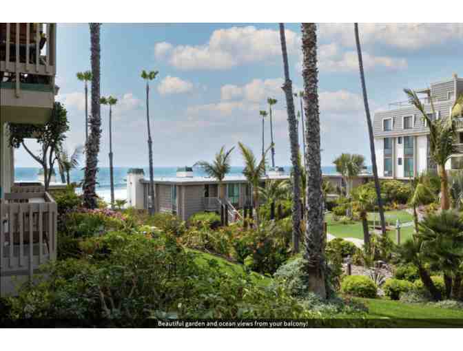 3 Night Stay - 1 BR Oceanside Beach Condo