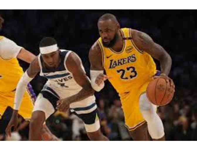 Lakers Tickets, Two(2) for December 28th Lakers v Sacramento Kings