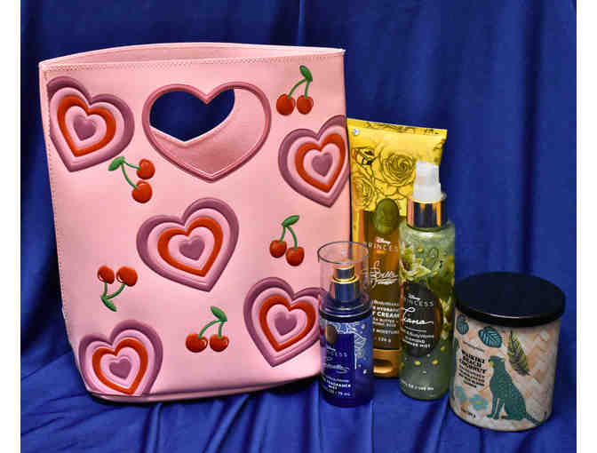 Bath & Body Works Bundle - Photo 1