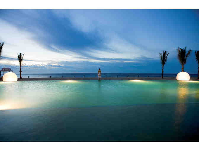 Mexico: Five Days and Four Nights at the Hyatt Ziva Los Cabos