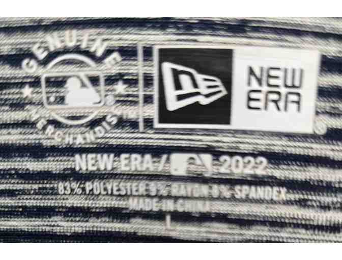 Official MLB Merchandise - Photo 3