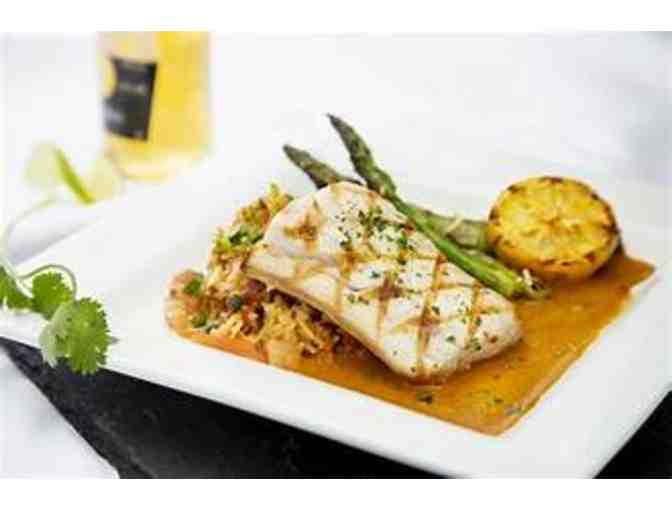 Moonstone Beach Bar & Grill