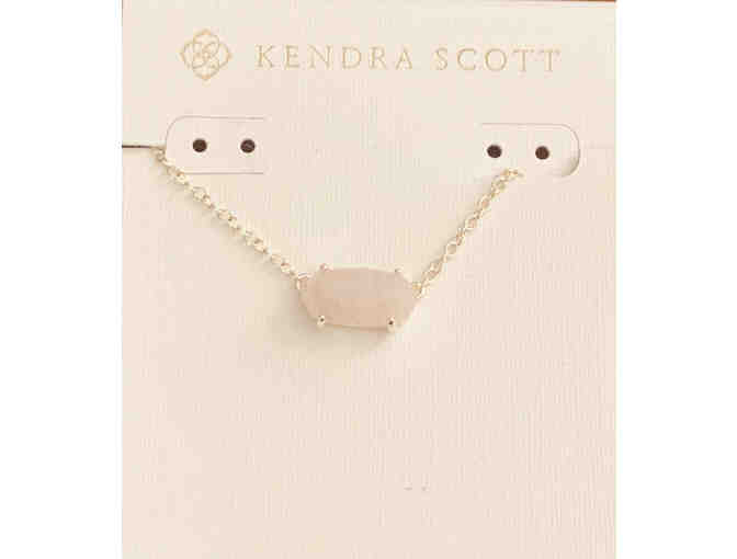 Kendra Scott Necklace