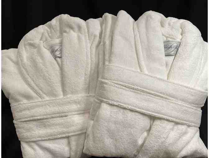 50,000 Hilton Rewards Points and Plush Robes