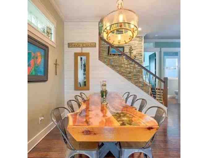 7 Night Stay for 6 in a 3 Bedroom LUXURY Home in New Smyrna, FL