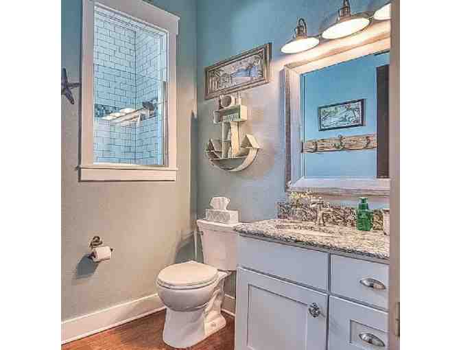 30 Night Stay for 6 in a 3 Bedroom LUXURY Home in New Smyrna, FL