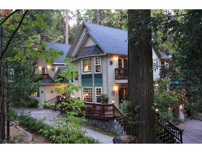 Enjoy 2 nights BnB McCaffrey House Bed & Breakfast Inn near Yosemite 4.7 Star