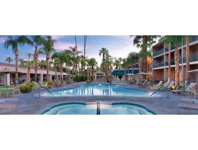 Enjoy 4 nights luxury condo Palm Springs 4.6 star + Aerial Tram!