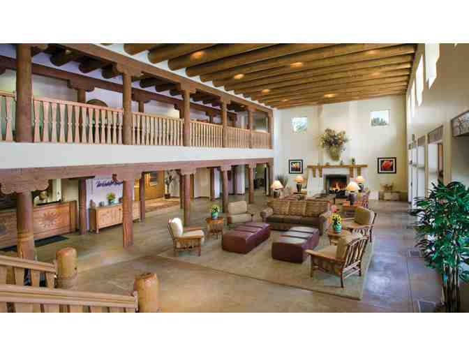 Enjoy 4 nights luxury condo Taos, New Mexico + $100 Food Credit