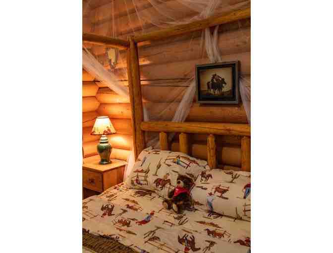 5 Night Stay & Horseback Riding Experience at Montana Hill Guest Ranch