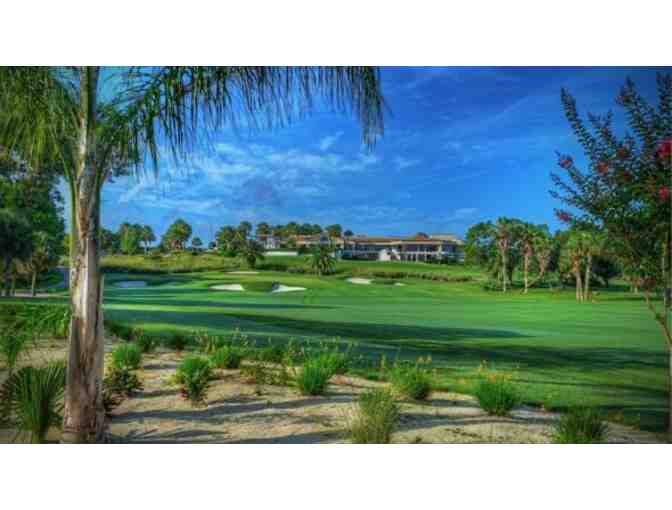 4 Night Stay in a 3 Bedroom House with Rounds of Golf in FL