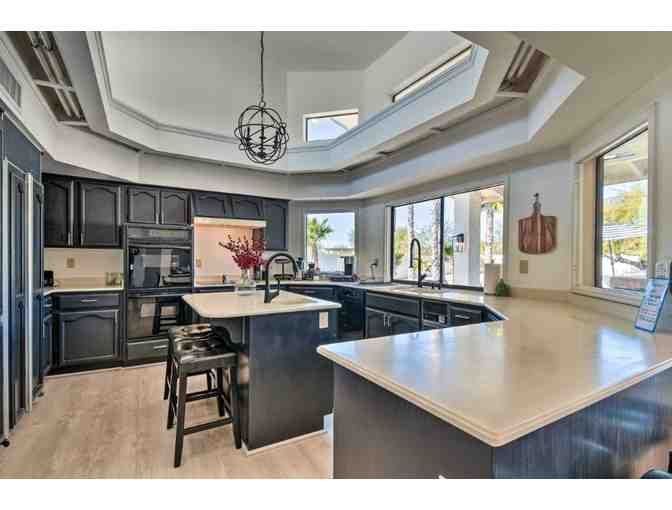 Round of Golf with 4-Night Stay in 4-Bedroom Pool House in Scottsdale, AZ