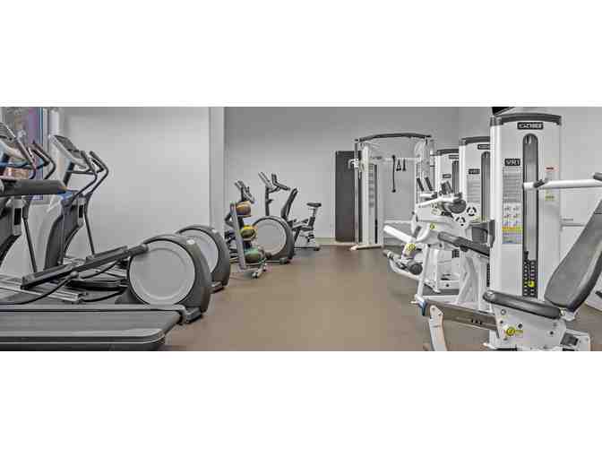 3 nights Luxury Las Vegas 2 bed suite + 2 rounds of golf - Photo 4