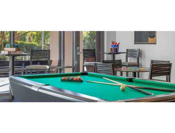 3 nights Luxury Las Vegas 2 bed suite + 2 rounds of golf - Photo 9