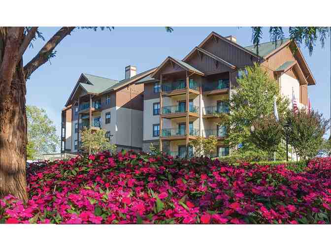 Enjoy 3 Night Stay at Club Wyndham Smoky Mountains