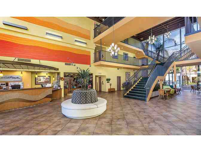 Enjoy 3 Night Stay at WorldMark Palm Springs