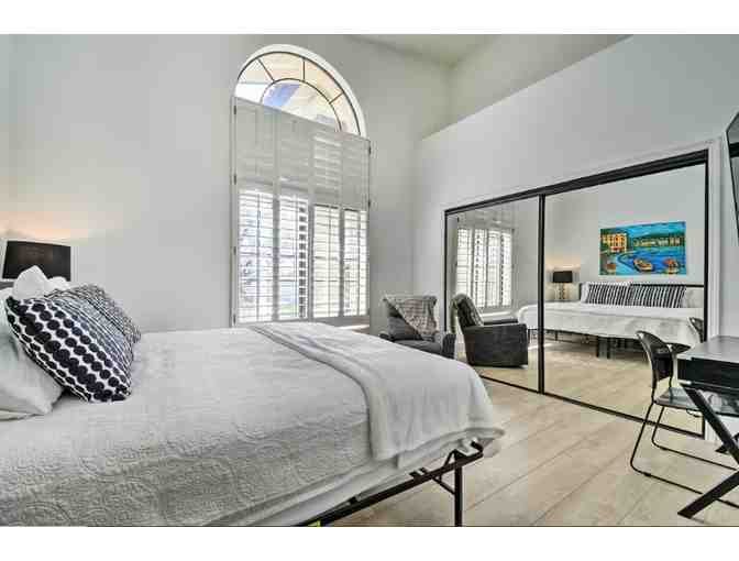 4 night luxury Scottsdale Arizona Pool Home + Spa Package - Photo 3