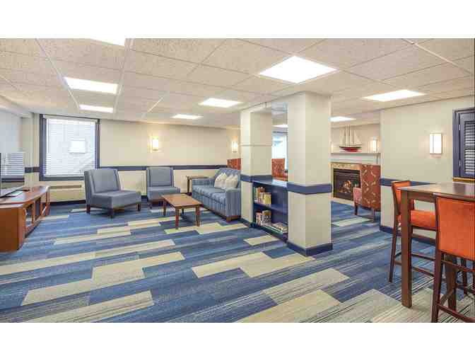 Enjoy 3 Night Stay at Club Wyndham Inn on the Harbor Rhode Island