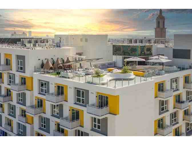 Private Sailing Adventure in Marina Del Rey with a 4-Night Stay in LA