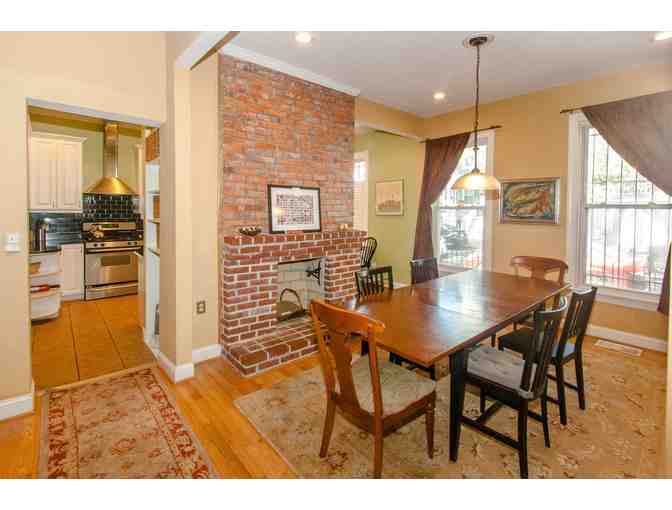 Savor & Stay: A 5-Night Craft Spirits Getaway with Bourbon Tasting in Historic D.C.