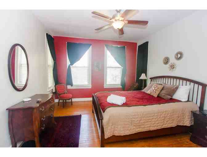 Savor & Stay: A 5-Night Craft Spirits Getaway with Bourbon Tasting in Historic D.C.