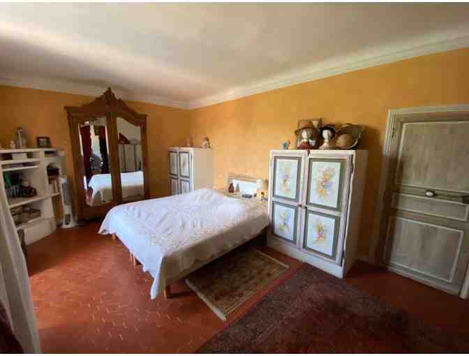 Provence Uncorked: A 7-Night Vineyard Retreat for 12 in the Heart of France