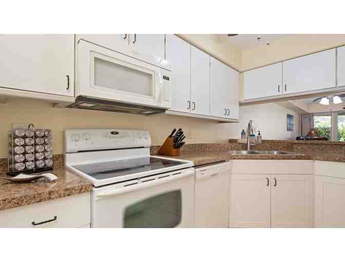 5 night Big Island Hawaii 2 bedroom + Mauna Kea Summit, Sunset & Stars TOUR